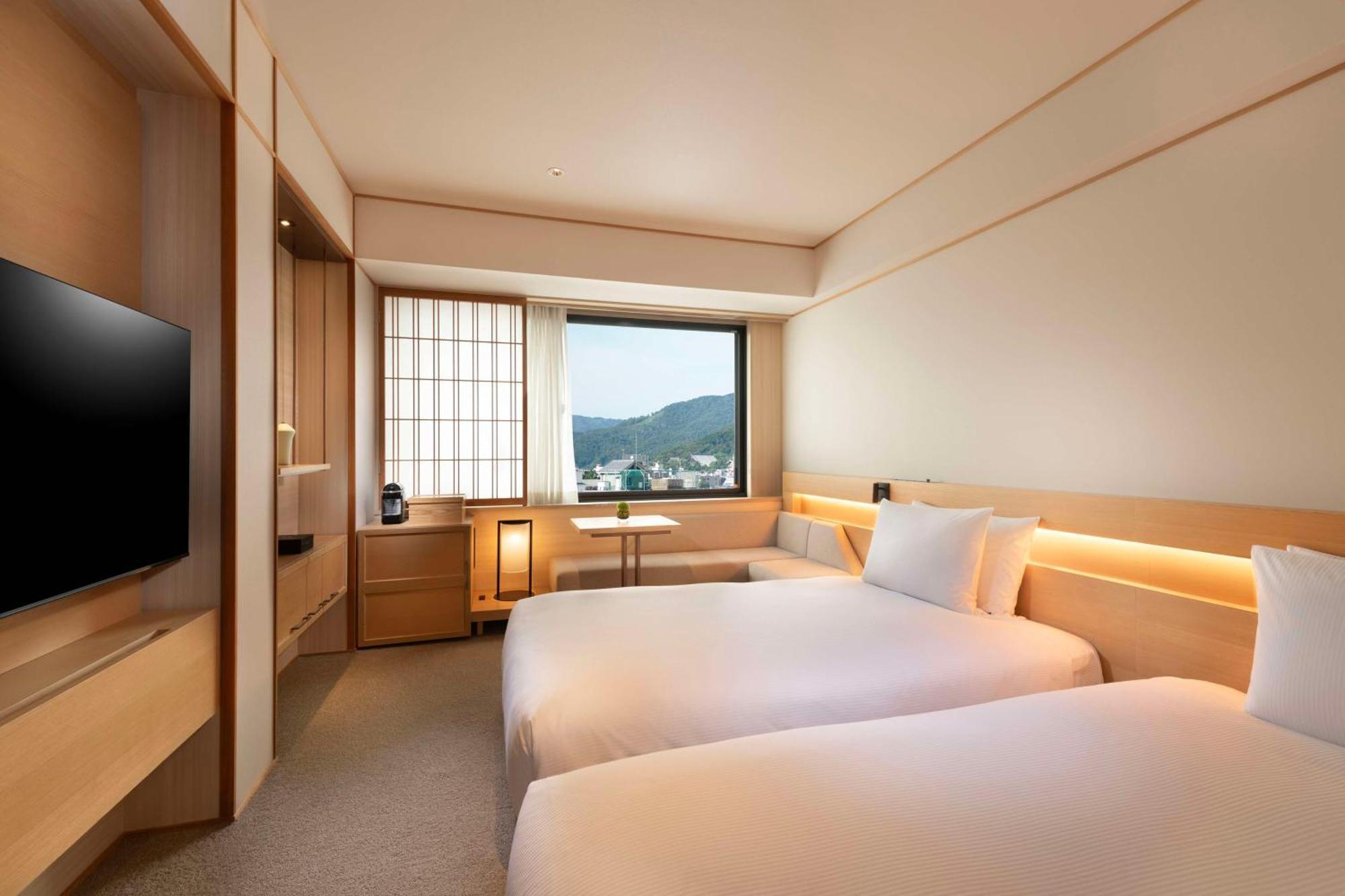 Doubletree By Hilton Kyoto Higashiyama Hotell Exteriör bild